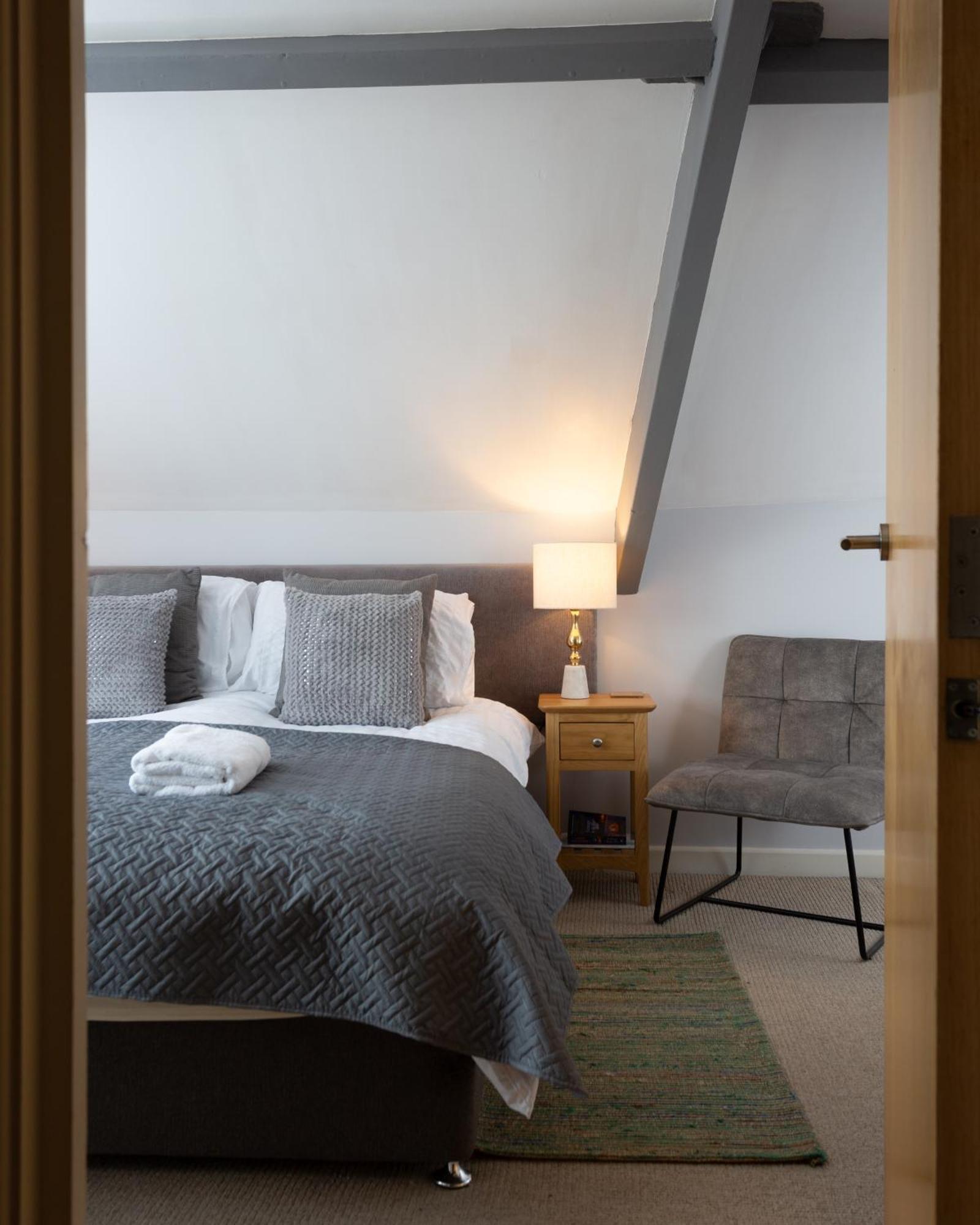 Bootham Court Grade II Duplex Apartment With Free Parking & Wi-Fi - Sleeps 2-6 People York Esterno foto